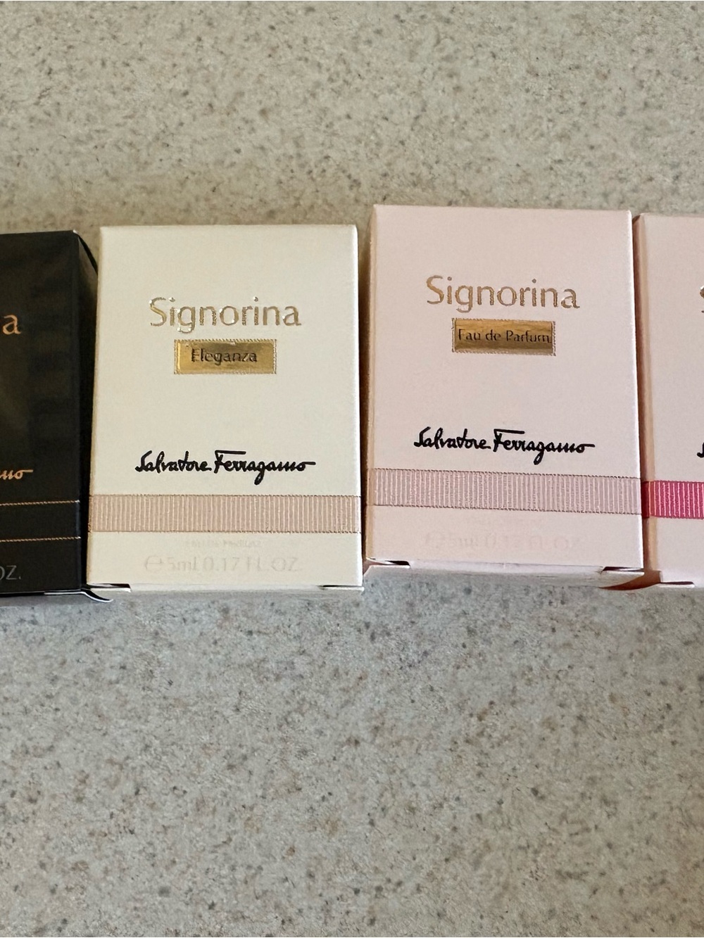 Salvatore Ferragamo Signorina Mini Perfume Set — Pink, Cream, Black - Picture 3 of 4